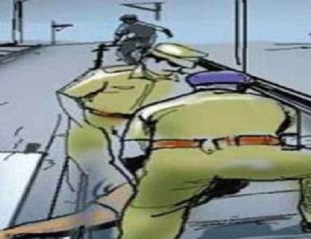 देहरादून ट्रेन की चपेट में आया व्यक्ति, रेलवे ट्रैक के किनारे पड़ा हुआ था शव 4 Hello Uttarakhand News »