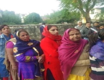 रूडकी में आज हो रहा है मतदान, एक लाख से ज्यादा मतदाता करेंगे प्रत्यासियों के किस्मत का फैसला 3 Hello Uttarakhand News »