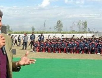 उत्तराखंड पहुंचे कपिल देव, बोले- मान्यता मिलने से नहीं, कठिन परिश्रम से बढ़ते खिलाड़ी 2 Hello Uttarakhand News »