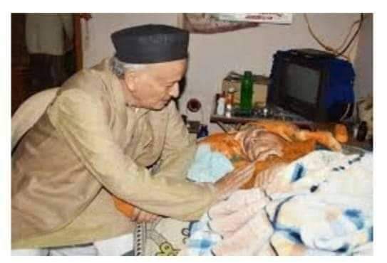 दुखद: महाराष्ट्र के राज्यपाल की बहन का निधन शोक की लहर 1 Hello Uttarakhand News »