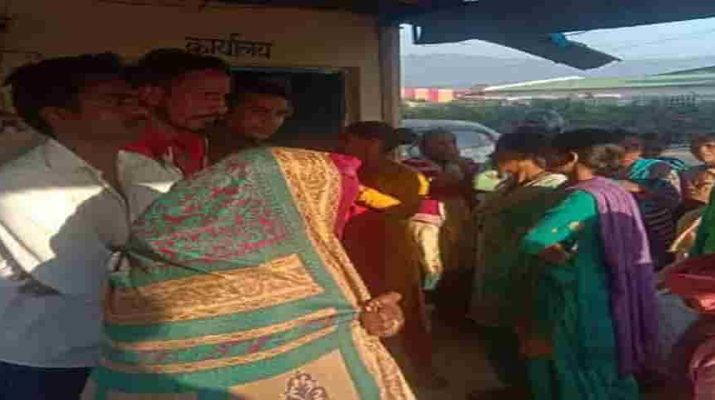 अवैध शराब के खिलाफ महिलाओं ने बोला हल्ला, उजाड़ी कई भट्टियां 1 Hello Uttarakhand News »