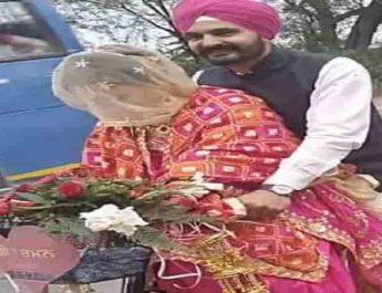 साइकल में बैठ दूल्हे के साथ हुई दुल्हन कि विदाई 3 Hello Uttarakhand News »