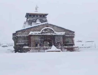 बर्फ की चादर में ढके बाबा केदार 4 Hello Uttarakhand News »