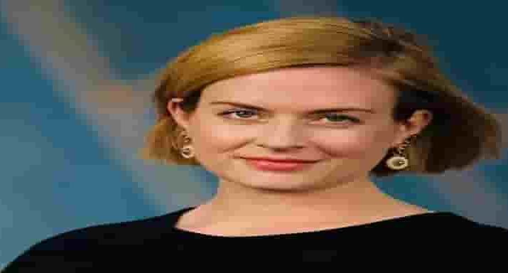 दिल्ली हवाई अड्डे पर फंसी ऑस्ट्रेलियाई महिला पत्रकार, ट्वीट कर कही ये बात 1 Hello Uttarakhand News »