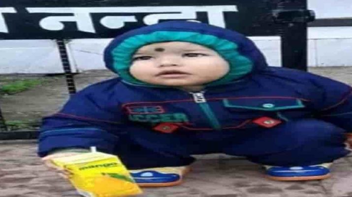 रेस्टोरेंट के बाहर खेल रहे दो साल के बच्चे को वाहन ने कुचला, टायर में फंसकर बच्चे की हुई मौत 1 Hello Uttarakhand News &raquo;