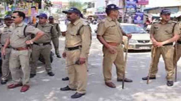 अयोध्या फैसले के बाद देहरादून के चप्पे-चप्पे पर पुलिस तैनात 1 Hello Uttarakhand News »