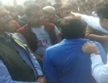 DM को हटाया गया, स्मृति ईरानी ने ट्वीट कर दी थी नसीहत 3 Hello Uttarakhand News »