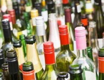 25 पेटी के साथ शराब तस्कर गिरफ्तार 4 Hello Uttarakhand News »