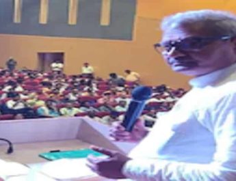 BJP सांसद का विवादित बयान-आतंकी पाकिस्तान का चेला-चपटा है गाँधी परिवार 4 Hello Uttarakhand News »