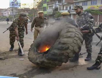 नागरिकता संशोधन बिल के विरोध को देखते हुए त्रिपुरा के कई हिस्सों में सेना तैनात 2 Hello Uttarakhand News »