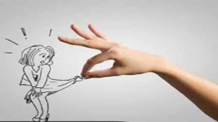 कैंसर का डर दिखाकर महिलाओं का यौन शोषण करता था डॉक्टर, खबरों का देता था हवाला 1 कैंसर का डर दिखाकर महिलाओं का यौन शोषण करता था डॉक्टर, खबरों का देता था हवाला 1 Hello Uttarakhand News »