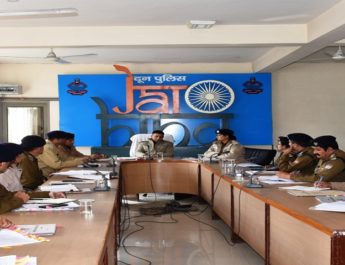 सीएए को लेकर शान्ति व्यवस्था बनाये,बिना कारण विवेचना लम्बित रखने पर नपेंगे थानेदार-एसएसपी 4 Hello Uttarakhand News »