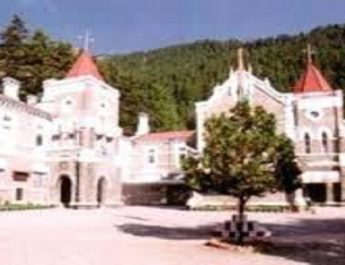 परमार्थ निकेतन मामला : उच्च न्यायालय के आदेश के बाद निदेशक पत्रों ने कही ये बात 4 Hello Uttarakhand News »