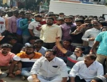 हैदराबाद कांड: महिला डॉक्टर के साथ हुई दरिंदगी में आरोपियों को फांसी देने की मांग 3 Hello Uttarakhand News »