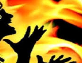 कोर्ट जा रही युवती को मिट्टी का तेल छिड़ककर जलाया, हालत गंभीर 4 Hello Uttarakhand News »