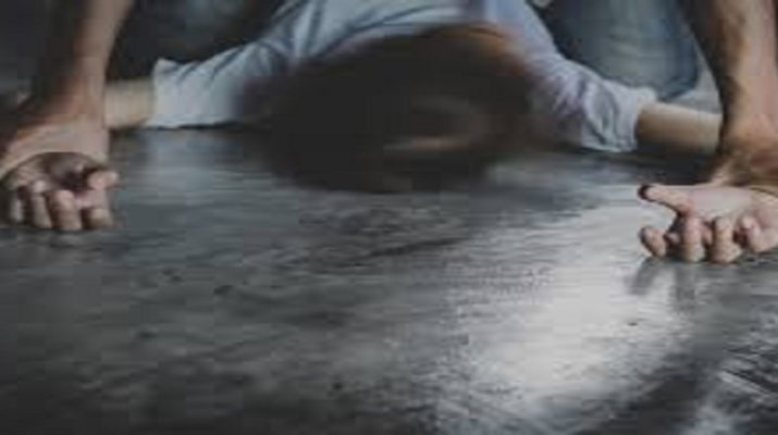 उत्तराखंड: बेटे के ड्यूटी पर जाने के बाद, ससुर ने बनाया बहु को हवास का शिकार 11 उत्तराखंड: बेटे के ड्यूटी पर जाने के बाद, ससुर ने बनाया बहु को हवास का शिकार 11 Hello Uttarakhand News » Page 12 of 100