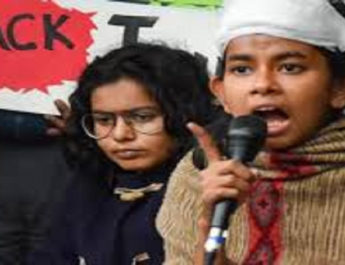 JNU हिंसा: अध्यक्ष आइशी घोष के खिलाफ एफआईआर दर्ज, भड़के जावेद अख्तर... 2 Hello Uttarakhand News »