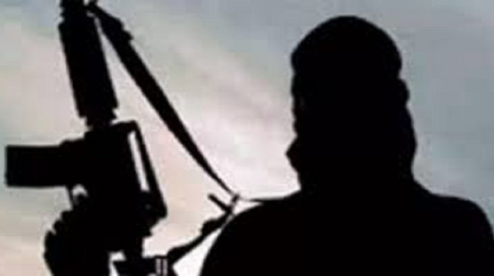 कश्मीर: दो आतंकियों के साथ कार में मिले DSP, गिरफ्तार 1 Hello Uttarakhand News »