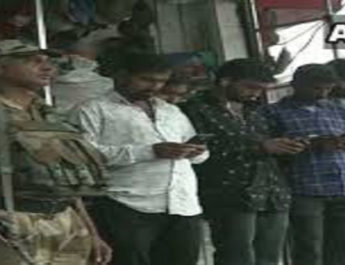 जम्मू के 10 जिलों में 2-जी व कश्मीर में प्रीपेड मोबाइल सेवा बहाल 4 Hello Uttarakhand News »