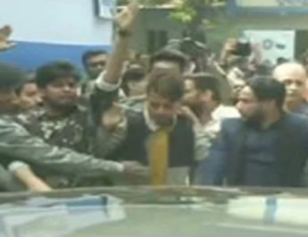 कलकत्ता यूनिवर्सिटी के छात्रों ने रोका राज्यपाल की कार का रास्ता 2 Hello Uttarakhand News »