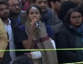 जामिया में आईशी घोष ने छेड़ा कश्मीर राग, अशोक पंडित बोले- पैसे भी इसी काम के लिए मिलते हैं ना 5 Hello Uttarakhand News »