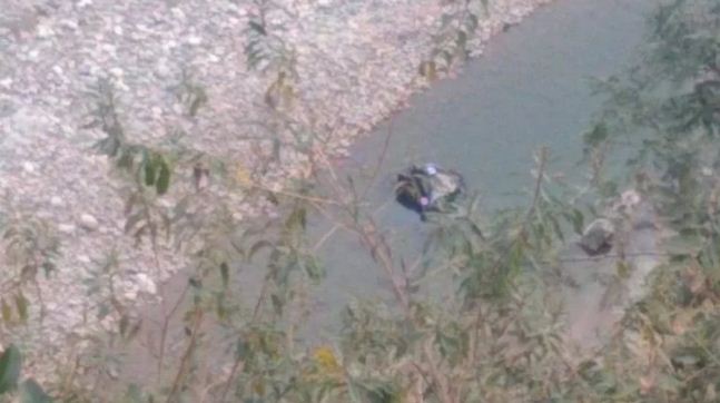 उत्तराखंड: नए साल के दिन कार दुर्घटनाग्रस्त, ग्राम प्रधान की मौत 1 उत्तराखंड: नए साल के दिन कार दुर्घटनाग्रस्त, ग्राम प्रधान की मौत 1 Hello Uttarakhand News »