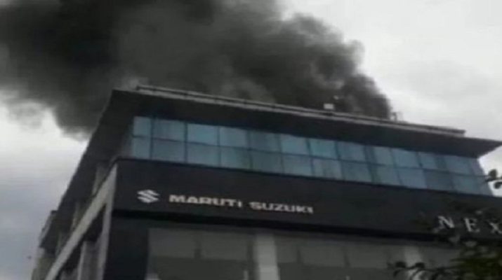 देहरादून: कार शो रूम में लगी भीषण आग, मची अफरा-तफरी, लाखों का नुकसान 1 Hello Uttarakhand News »