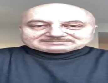 नसीरुद्दीन के बयान के बाद अनुपम खेर ने किया पलटवार! 4 Hello Uttarakhand News »