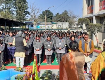 केवी आइटीबीपी देहरादून में मां सरस्वती की प्रतिष्ठापना का भव्य कार्यक्रम, गांधी जी की पुण्यतिथि पर शहीदों को दी श्रद्धांजलि 5 Hello Uttarakhand News »