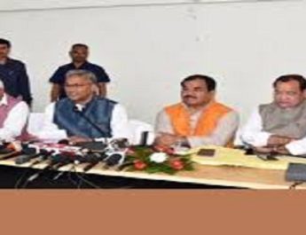 त्रिवेंद्र सरकार की तीसरी ई-कैबिनेट बैठक शुरू, लग सकती है 10 से ज्यादा प्रस्तावों में मुहर 3 Hello Uttarakhand News »