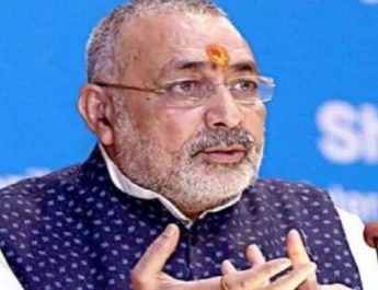 केंद्रीय मंत्री बोले- मिशनरी स्कूलों में पढने वाले ज्यादातर खाते बीफ, स्कूलों में पढ़ाया जाय “गीता” 2 Hello Uttarakhand News »