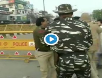 शाहीन बाग में फिर युवक ने दागीं ताबड़तोड़ गोलियां, हिरासत में बोला.. 3 Hello Uttarakhand News »