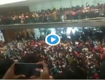 बिग बॉस: फैंस के बीच पहुंचे सिद्धार्थ-आसिम, फैंस ने की नारेबाजी; देखिए वीडियो... 2 Hello Uttarakhand News »