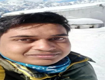 औली में छुट्टी मनाने आया था बेटा, मौत की खबर सुन परिवार में मचा कोहराम 3 Hello Uttarakhand News »