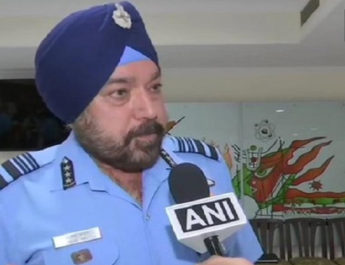 भारतीय वायुसेना का परमाणु हमले की धमकी पर पकिस्तान को करारा जवाब, कहा- हमारे पास... 3 Hello Uttarakhand News »