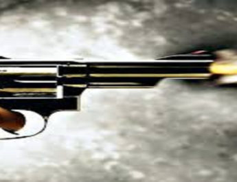 उत्तराखंड: युवक पर बदमाशों ने चलाई गोली, मौके से हुए फरार, सीसीटीवी में कैद... 2 Hello Uttarakhand News »