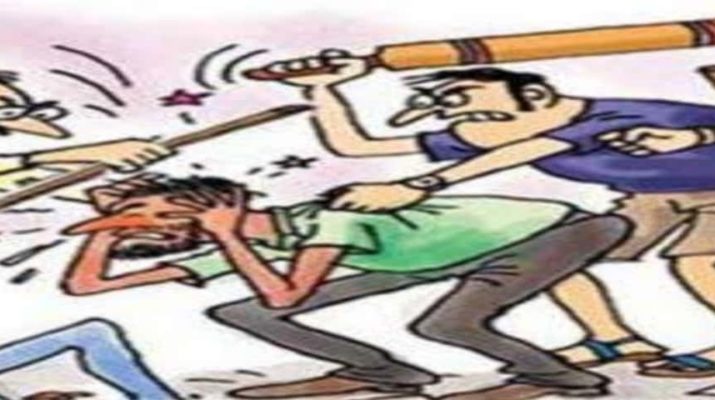 एक्सीडेंट कर भाग रहे कार सवार लोगों की जम के पिटाई...3 गिरफ़्तार, बाकियों की तलाश 2 एक्सीडेंट कर भाग रहे कार सवार लोगों की जम के पिटाई...3 गिरफ़्तार, बाकियों की तलाश 2 Hello Uttarakhand News » Page 5 of 100