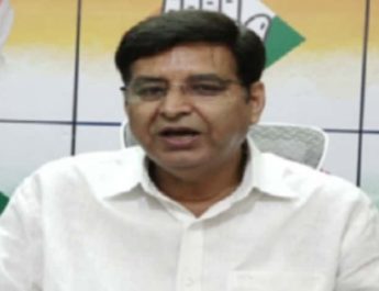 लॉकडाउन की अवधि बढ़ाए जाने के फैसले का समर्थन - प्रीतम सिंह 3 Hello Uttarakhand News »