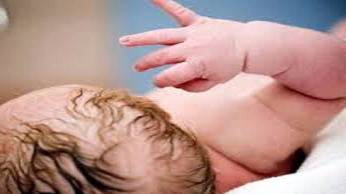 18 साल की छात्रा ने हॉस्टल के वॉशरूम में दिया बच्चे को जन्म, फिर की ये हरकत ... 1 Hello Uttarakhand News »