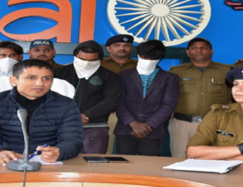 पुलिस को मिली बड़ी कामयाबी, तीन साइबर ठगों को किया गिरफ्तार, जानिए पूरी घटना 3 Hello Uttarakhand News »