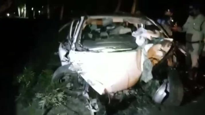 वर्ना कार की एक पेड़ से जबरदस्त टक्कर, एक की मौत, एक घायल 1 Hello Uttarakhand News »
