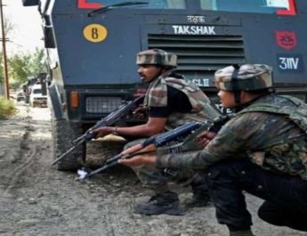 दक्षिण कश्मीर के शोपियां जिले में 4 आतंकवादी ढेर 2 Hello Uttarakhand News »