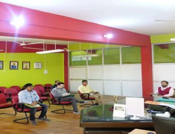 बागेश्वर: जिलाधिकारी ने अधिकारियों के साथ की बैठक, दिए यह महत्वपूर्ण निर्देश 3 Hello Uttarakhand News »