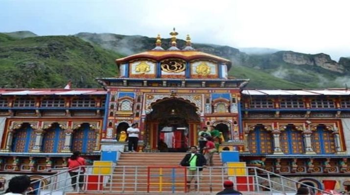 बाबा बद्रीनाथ के रावल भी 2 से 3 दिनों में पहुंचगे जोशीमठ 17 Hello Uttarakhand News »