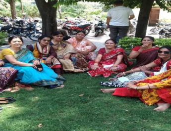 भाजपा पार्षदों व कार्यकर्ताओं ने प्रधानमंत्री के दिए निर्देशों व सोशल डिस्टनसिंग गाइडलाइन्स का किया खुलके उल्लंघन! 3 Hello Uttarakhand News »