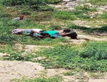 कर्णप्रयाग - नारायण नगर के बीच एक दर्दनाक हादसा, मां-बेटी की मौत, पिता-पुत्र गंभीर घायल 4 Hello Uttarakhand News »