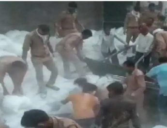 यूपी में भीषण हादसा, 24 लोगों की मौके पर ही मौत, 22 लोग घायल 4 Hello Uttarakhand News »