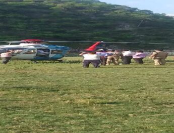 बारात में शामिल एक स्विफ्ट कार हुई दुर्घटनाग्रस्त, 3 की हुई मौत, 1 गंभीर रूप से घायल 4 Hello Uttarakhand News »