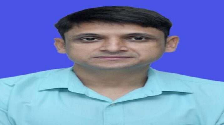 जिलाधिकारी ने प्रवासियों को इच्छानुसार स्वरोजगार दिए जाने के लिए टिहरी जिला मुख्यालय में किया स्वरोजगार कंट्रोल रूम स्थापित 1 Hello Uttarakhand News »