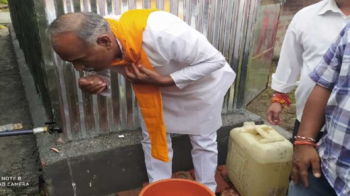 प्रभारी मंत्री जनपद पिथौरागढ़ अरविंद पाण्डेय ने आज पिथौरागढ़ जिले में किया आपदा प्रभावित क्षेत्र बंगापानी का दौरा, दिए यह निर्देश 1 Hello Uttarakhand News »